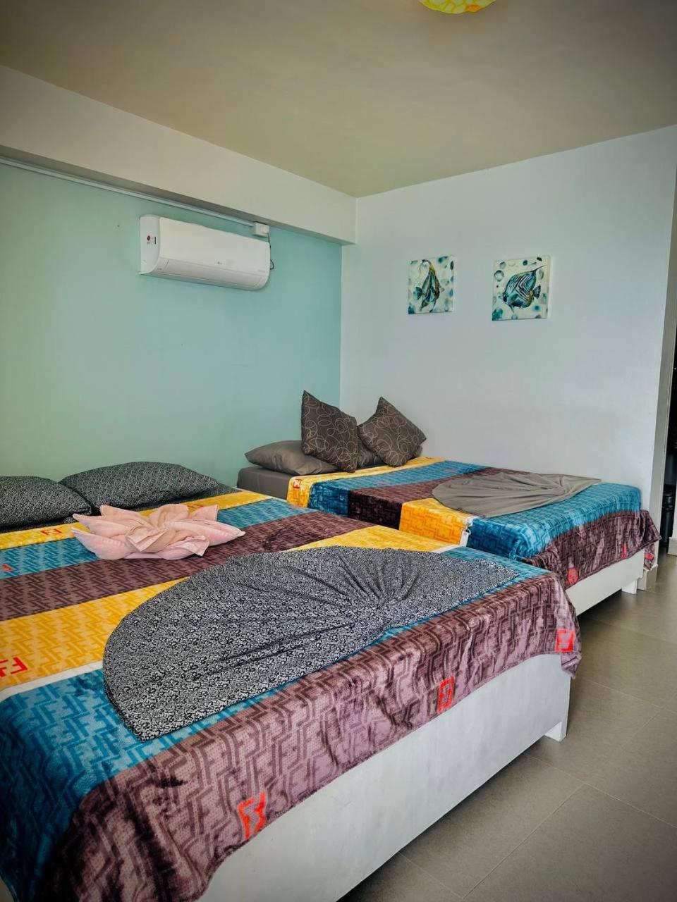 Playa Blanca Beach Resort (Adults Only) Puerto Galera Exterior photo