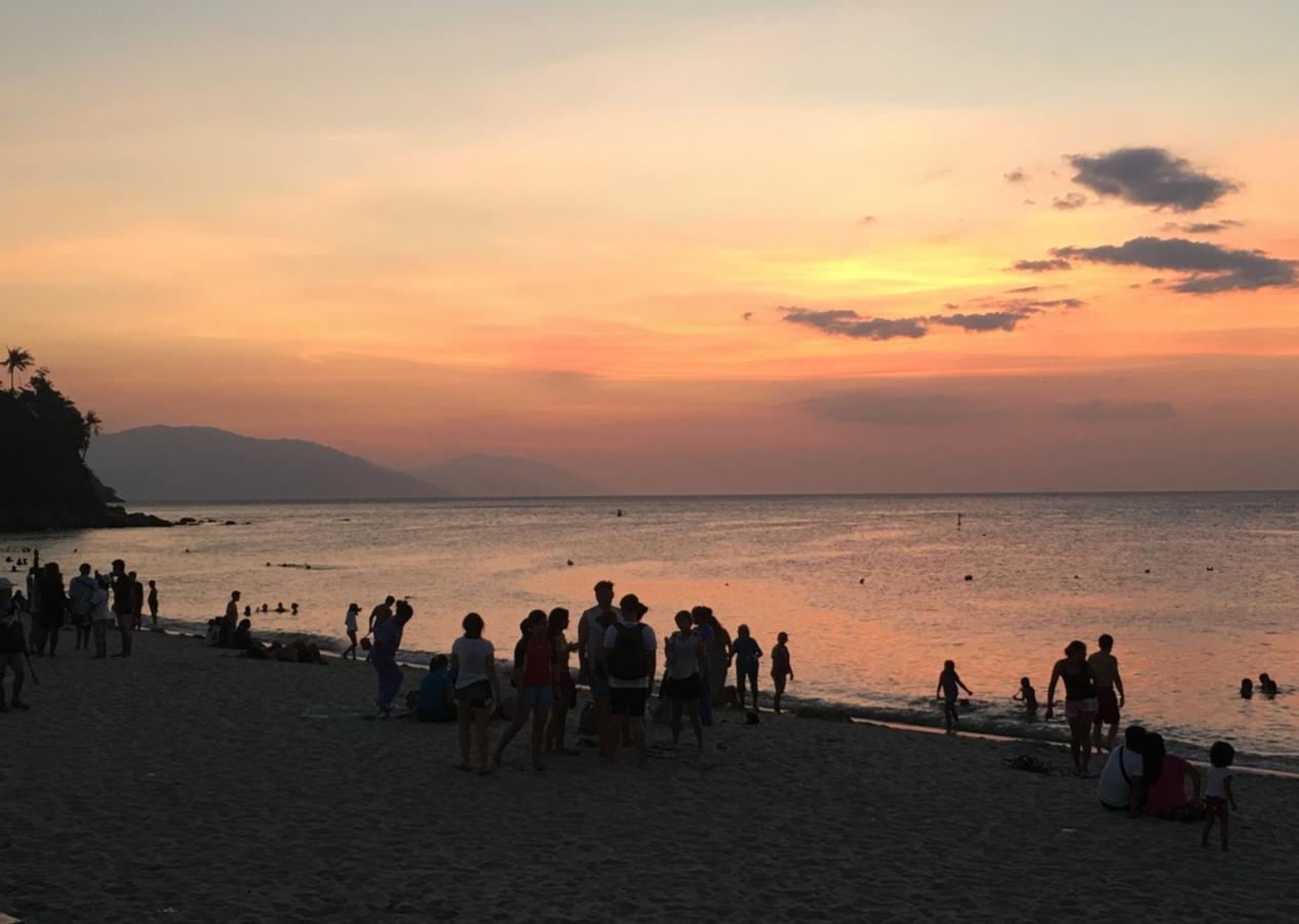 Playa Blanca Beach Resort (Adults Only) Puerto Galera Exterior photo
